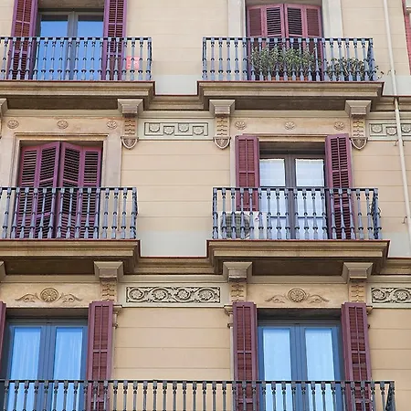 Beautiful & Spacious Flat In Bcn Center *
