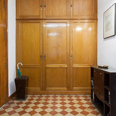 Beautiful & Spacious Flat In Bcn Center Apartamento
